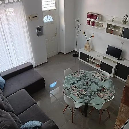 Luminoso Cerca De La Playa Y Puerto Appartement